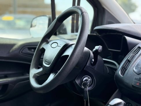 Used 2015 Ford Transit Connect XL FWD image 23