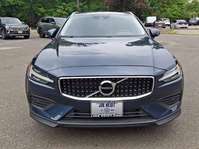 Used 2020 Volvo V60 T5 Cross Country w/ Protection Package Premier AWD/4WD image 3