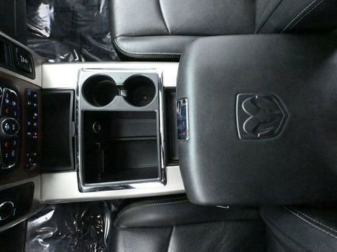 Used 2015 RAM 2500 Laramie w/ Convenience Group image 36