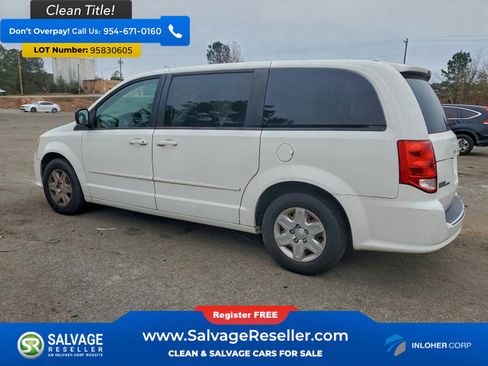Used 2012 Dodge Grand Caravan SE image 3