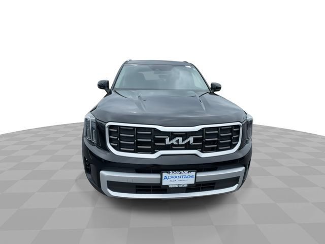 Used 2025 Kia Telluride S FWD image 3