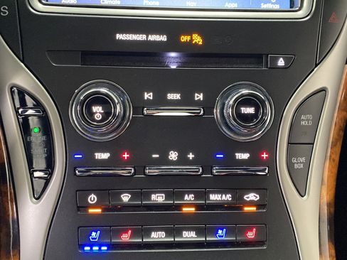 Used 2020 Lincoln Nautilus Reserve AWD/4WD image 18