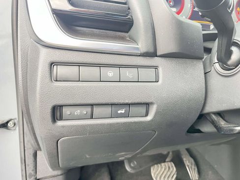 Used 2021 Nissan Rogue Platinum image 14