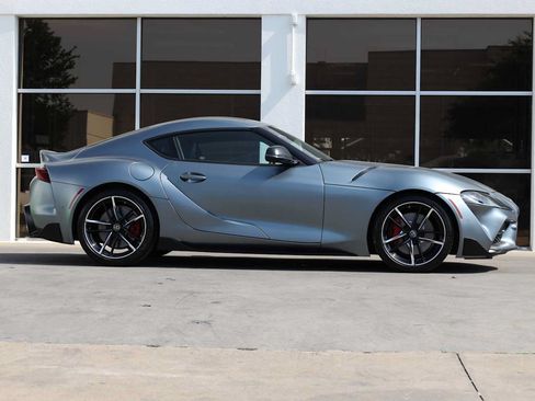 Used 2020 Toyota Supra Premium w/ Driver Assist Package RWD image 8
