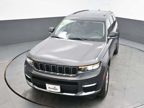 Used 2021 Jeep Grand Cherokee L Limited AWD/4WD image 30