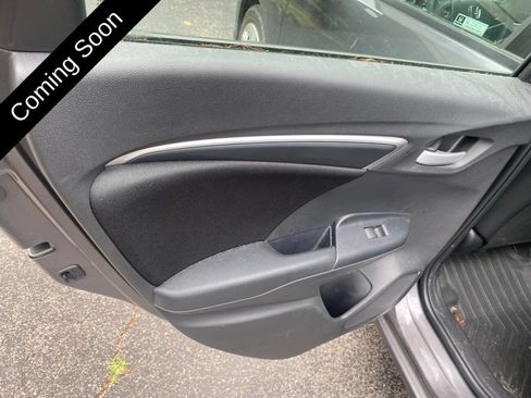 Used 2018 Honda Fit LX image 16