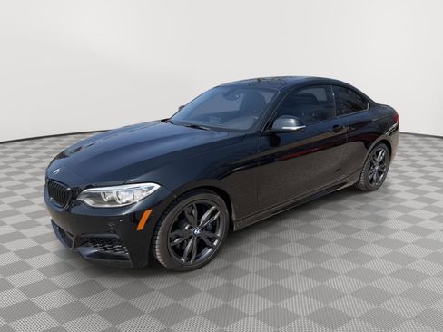 Used 2016 BMW M235i xDrive Coupe image 3