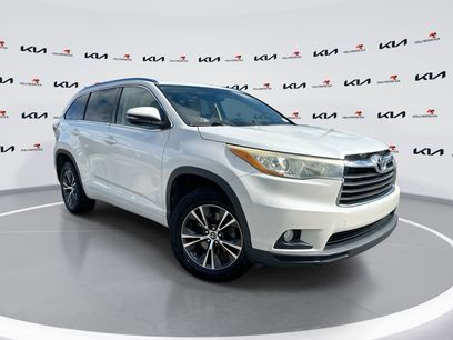 Used 2016 Toyota Highlander XLE