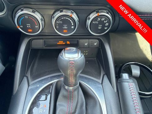 Used 2016 MAZDA MX-5 Miata Grand Touring RWD image 10