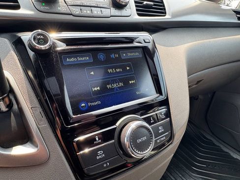 Used 2016 Honda Odyssey EX-L image 31