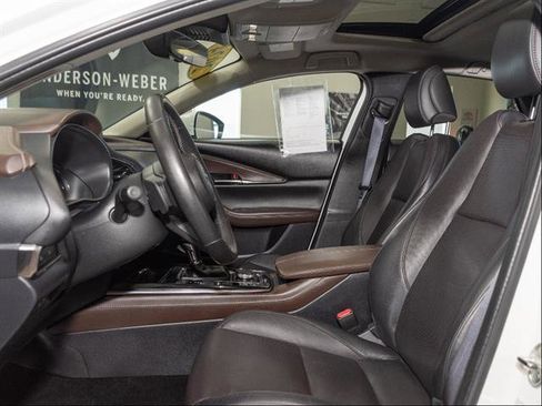 Used 2024 MAZDA CX-30 AWD 2.5 S w/ Premium Package image 8