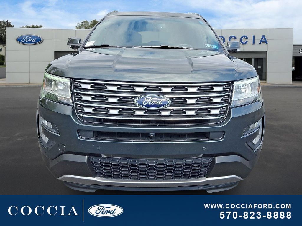 Used 2016 Ford Explorer Limited AWD/4WD image 2