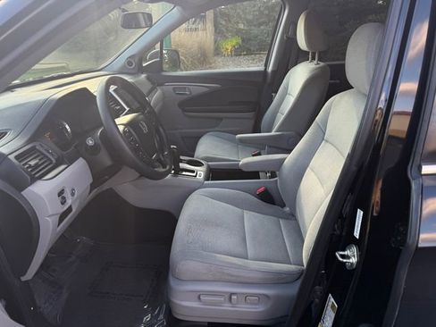 Used 2016 Honda Pilot EX image 6