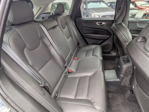 Certified 2024 Volvo XC60 T8 Ultimate AWD/4WD image 29