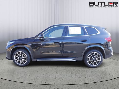 Used 2025 BMW X1 xDrive28i w/ Convenience Package image 3