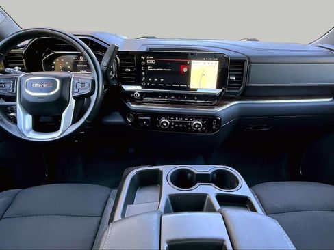 Used 2024 GMC Sierra 1500 Elevation w/ X31 Off-Road Package AWD/4WD image 16