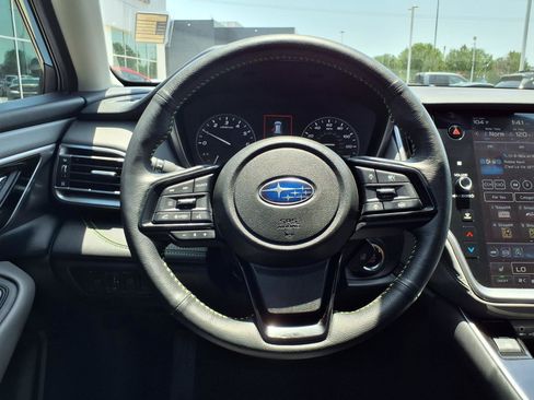 Certified 2025 Subaru Outback Onyx Edition AWD/4WD image 14