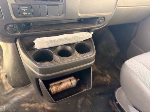 Used 2005 Chevrolet Express 2500 Extended image 18