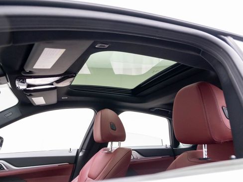 Certified 2025 BMW 430i xDrive AWD/4WD image 19
