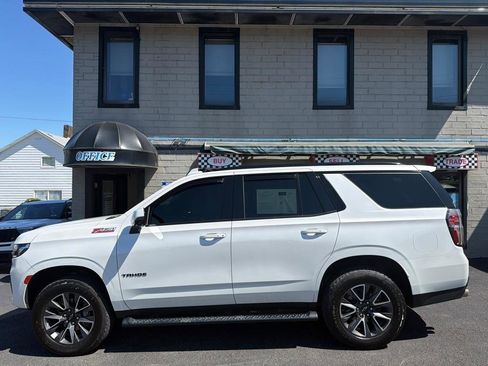 Used 2023 Chevrolet Tahoe Z71 w/ Z71 Off-Road Package AWD/4WD image 2