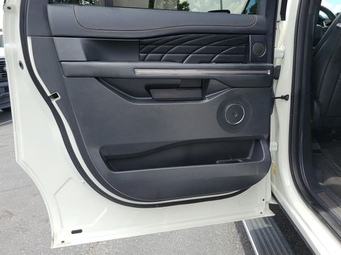 Certified 2024 Ford Expedition Max Platinum AWD/4WD image 12