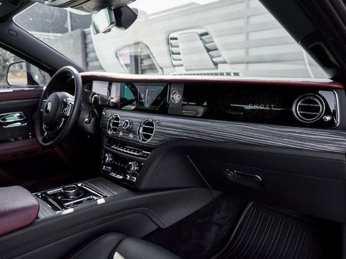 Used 2023 Rolls-Royce Ghost AWD/4WD image 46