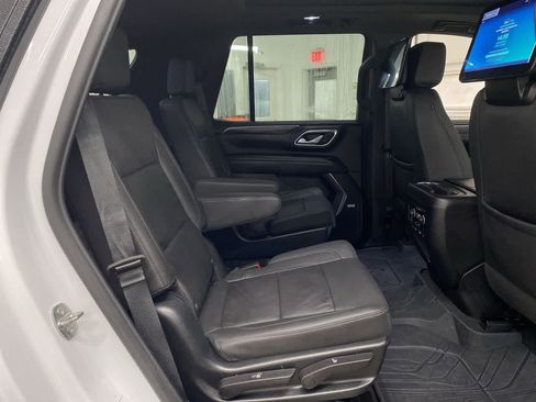 Used 2023 Chevrolet Tahoe Z71 w/ Luxury Package image 18