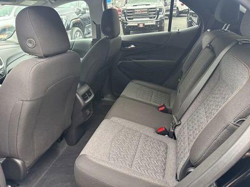 Used 2023 Chevrolet Equinox LT AWD/4WD image 24