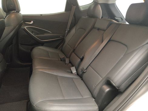 Used 2018 Hyundai Santa Fe Sport 2.0T FWD image 18