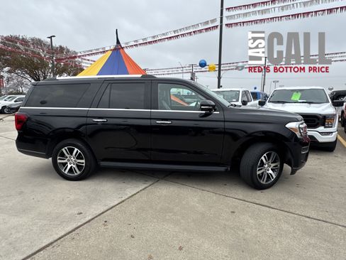 Used 2024 Ford Expedition Max Limited image 4
