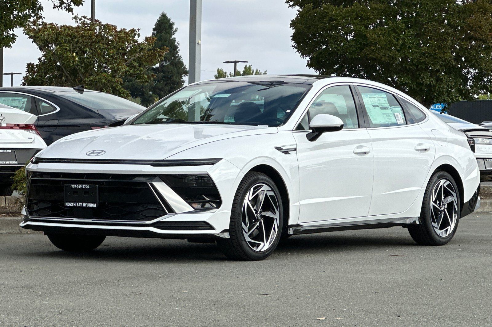Used 2025 Hyundai Sonata SEL FWD image 8