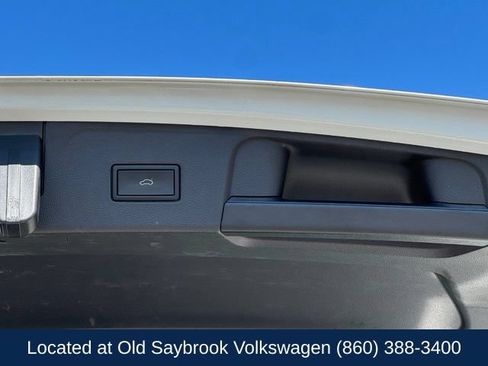 Used 2023 Volkswagen Atlas SEL AWD/4WD image 22