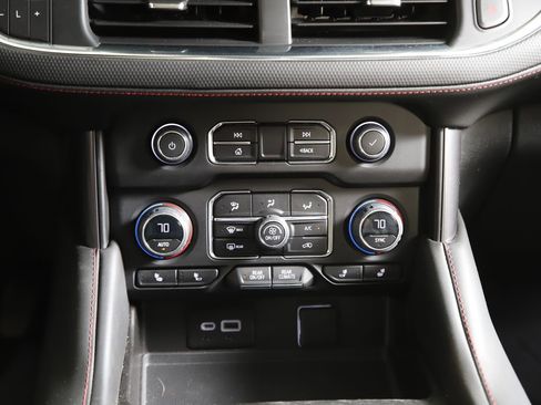 Used 2023 Chevrolet Tahoe RST AWD/4WD image 19