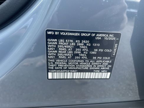 New 2026 Volkswagen Atlas Cross Sport SEL Premium R-Line AWD/4WD image 35