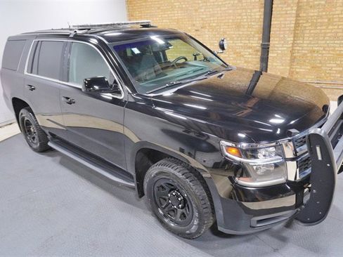 Used 2019 Chevrolet Tahoe 4WD w/ Remote Keyless Entry Package image 7