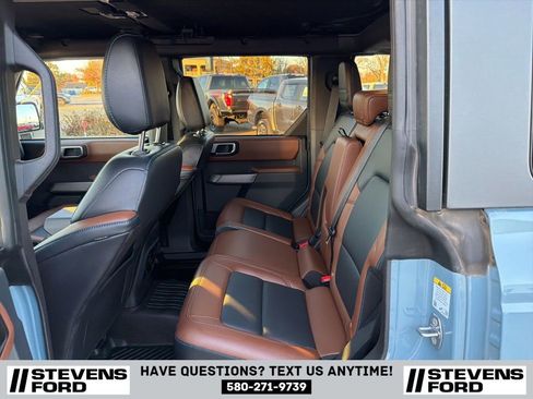 Used 2023 Ford Bronco Outer Banks image 35