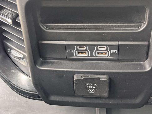 Used 2021 RAM 1500 Big Horn AWD/4WD image 14
