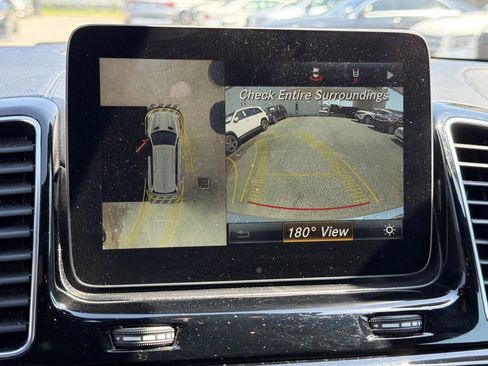 Used 2017 Mercedes-Benz GLS 450 4MATIC image 26