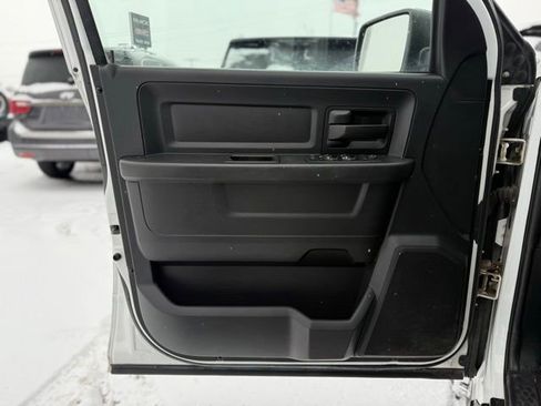 Used 2016 RAM 1500 ST w/ SXT Appearance Group image 11