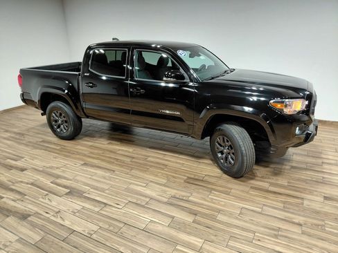 Used 2023 Toyota Tacoma SR5 image 10