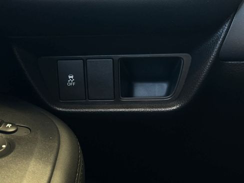 New 2026 Honda HR-V LX image 28