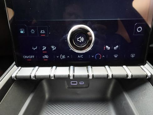 Certified 2025 GMC Terrain Elevation image 17