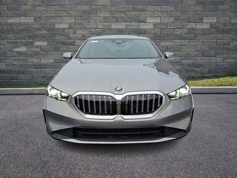 New 2026 BMW 530i xDrive w/ Premium Package AWD/4WD image 2