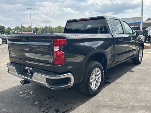 Used 2023 Chevrolet Silverado 1500 LT AWD/4WD image 8