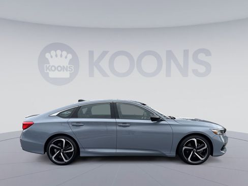 Used 2022 Honda Accord Sport image 8
