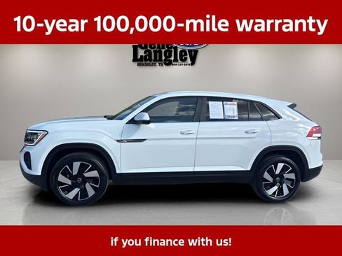 Used 2025 Volkswagen Atlas Cross Sport SE AWD/4WD image 2