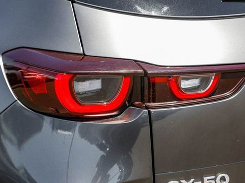 Used 2023 MAZDA CX-50 AWD 2.5 S w/ Select Package image 10