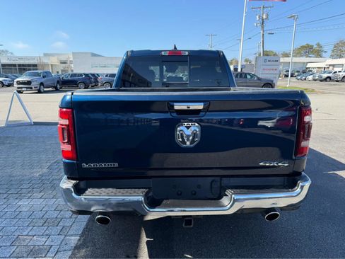Used 2022 RAM 1500 Laramie AWD/4WD image 7