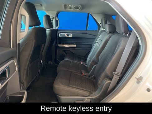 Used 2021 Ford Explorer XLT w/ Class III Trailer Tow Package image 11