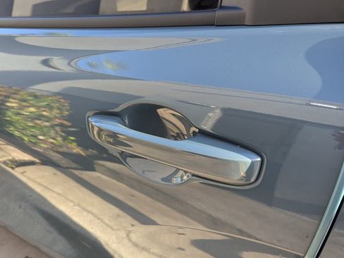 Used 2025 Honda HR-V LX image 13